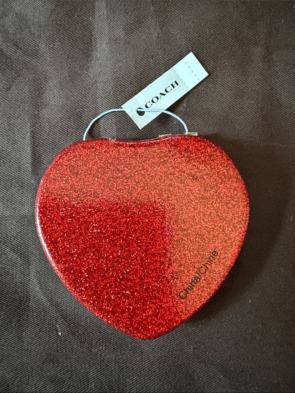 COACH Heart Shaped Red Glitter Compact Mirror - Picture 2 of 7
